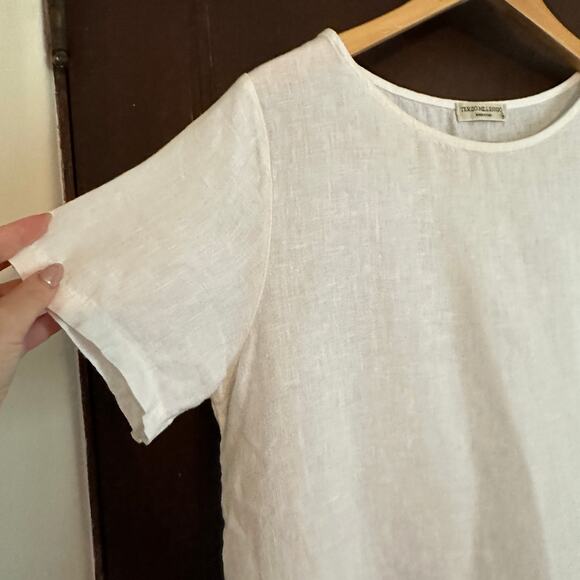 TERZO MILLENNIO | White Linen Short Sleeve Blouse with Lace Edge | Size Medium - Picture 2 of 5